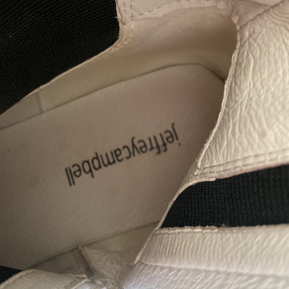 Shoes - Picture 3 of 4